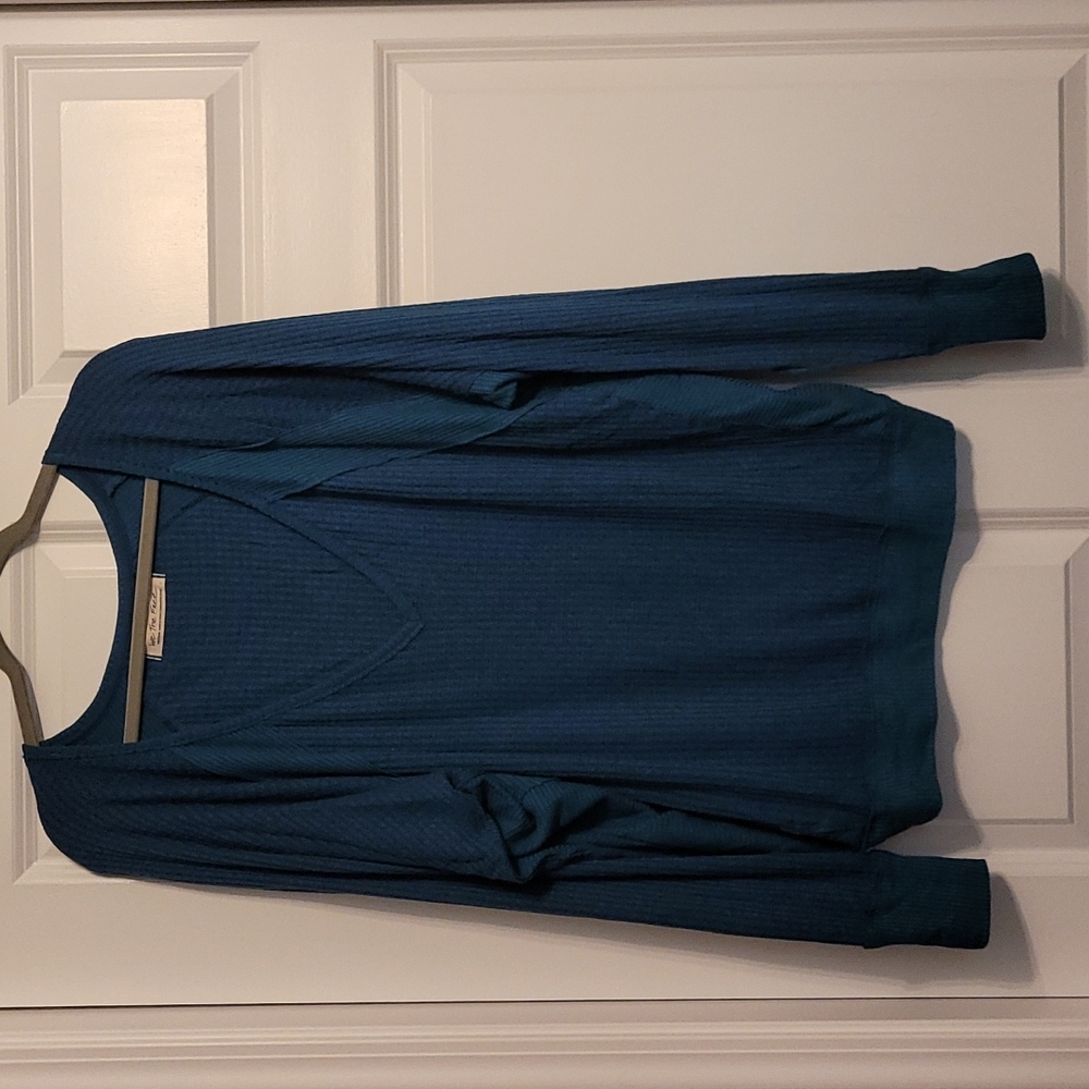 We The Free v-neck waffle knit top
